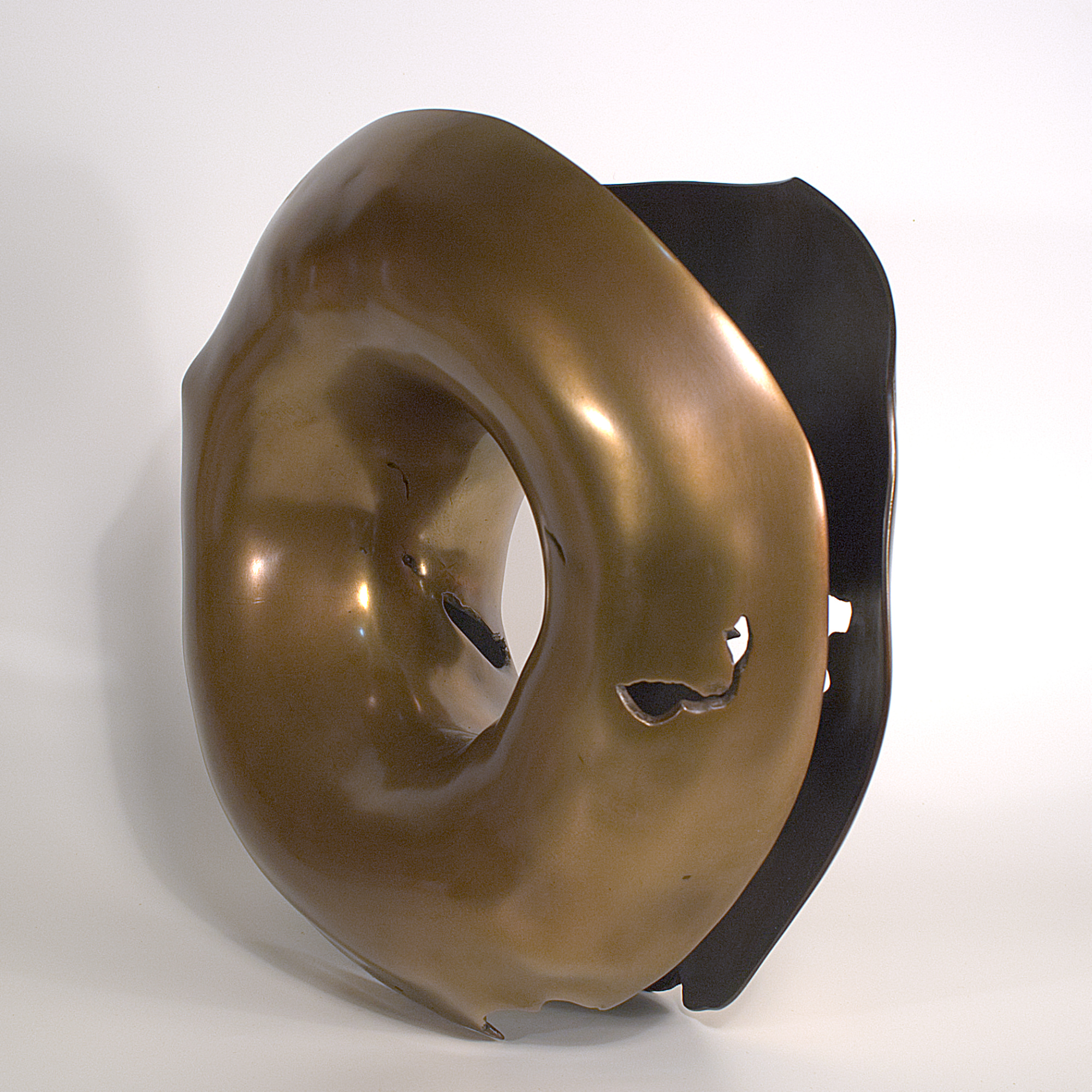 Annular form #2. Modern bronze sculpture by Steve Howlett. 2013